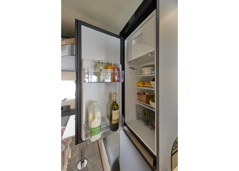 Campervan – 4 Berth (Automatic)