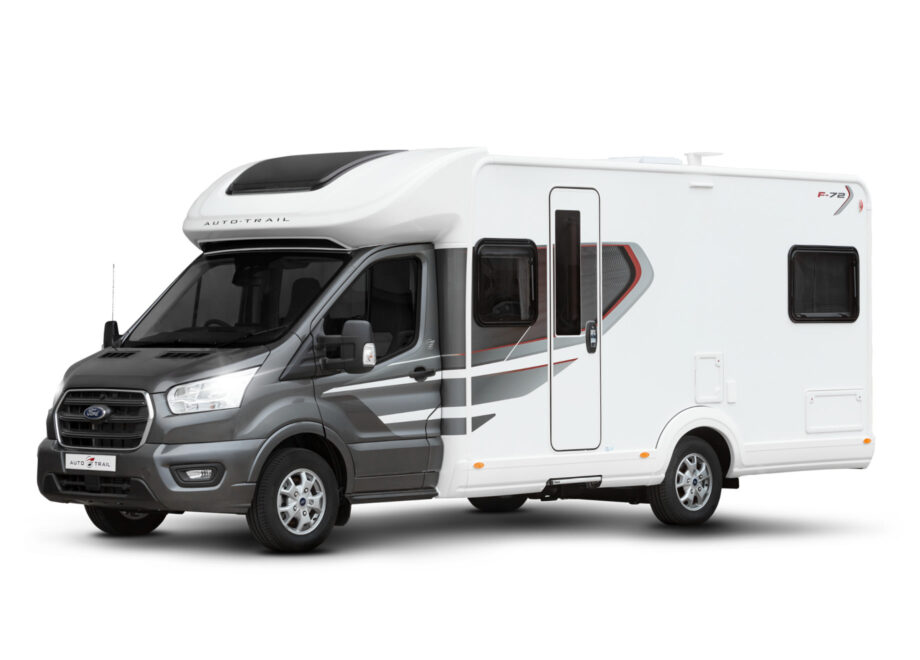 Motorhome – 4 berth with Rear Lounge (Automatic)